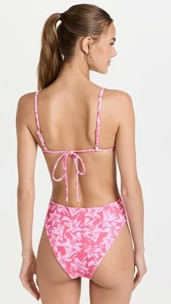 Charlie Holiday Madonna One Piece Tonal Hibiscus -Jonathan Simkhai Shop choli301341d735 1652998017358 2 0. UX540 . QL90