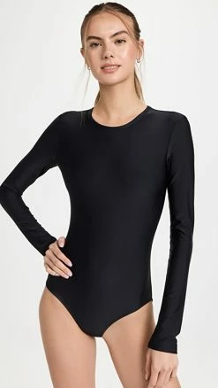Cover Long Sleeve Rash Guard Swimsuit Black