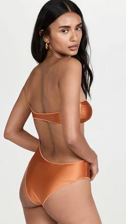 Oseree Glow Asymmetrical Maillot One Piece Bronze -Jonathan Simkhai Shop osere3008112000 1654801734897 2 0. UX540 . QL90